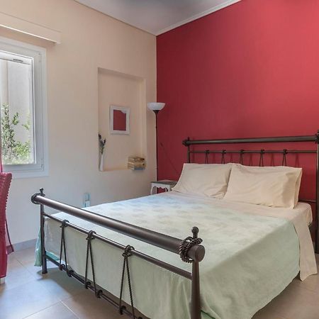 Casa Bonita, House With Private Entrance And Garden, Between Center And Sea Афіни Екстер'єр фото